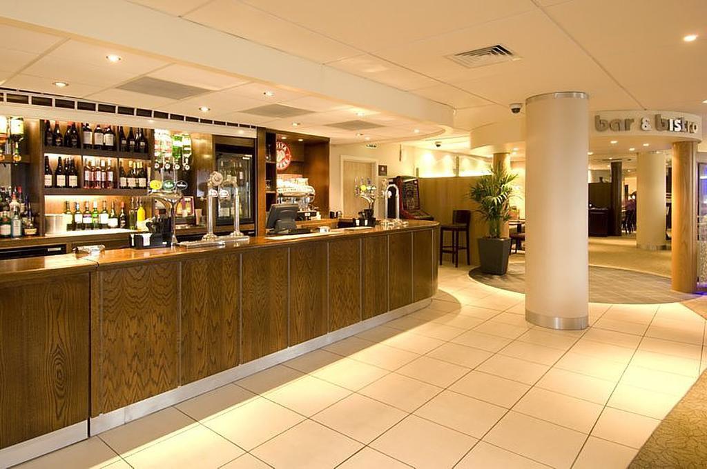 Premier Inn Manchester Airport Runger Lane South — Fotos 1